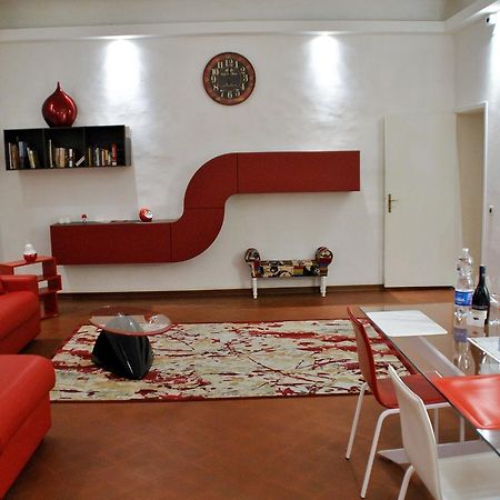Firenze Rentals Suite Servi Eksteriør bilde