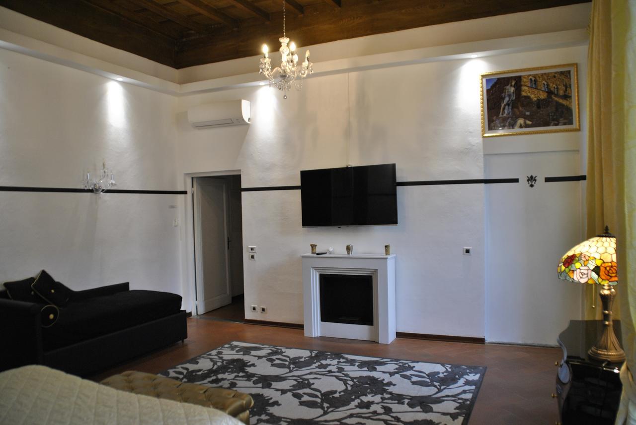 Firenze Rentals Suite Servi Eksteriør bilde